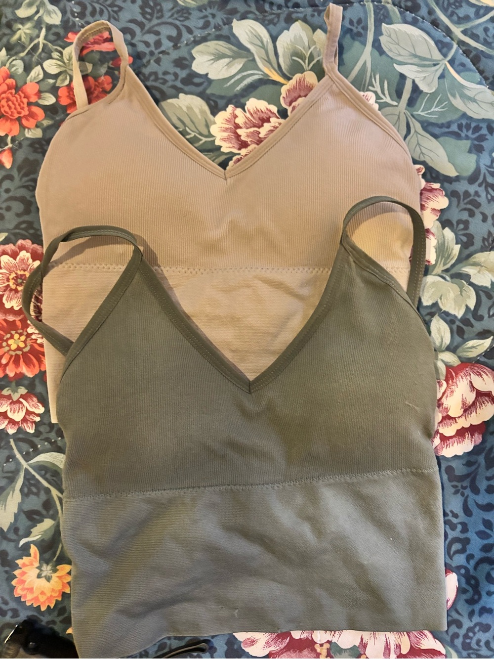 BUNDLE: (2) womens active padded sports bras, Size: S